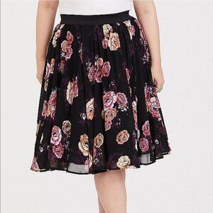 NEW Torrid Black Floral Chiffon Tulle Midi Skirt